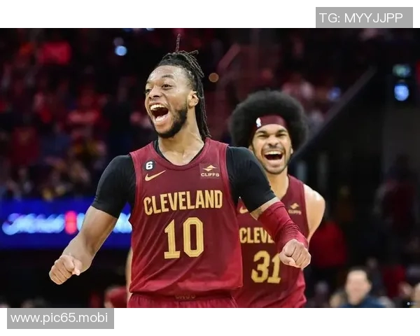 阿伦谈交易:理查兹海耶斯是超棒的队友,从未影响球队运作 阿伦谈交易:理查兹海耶斯是超棒的队友,从未影响球队运作